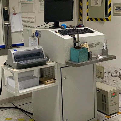 _0005_Spectrum material analyzer