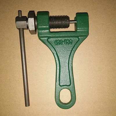 _0005_Simple chain detacher